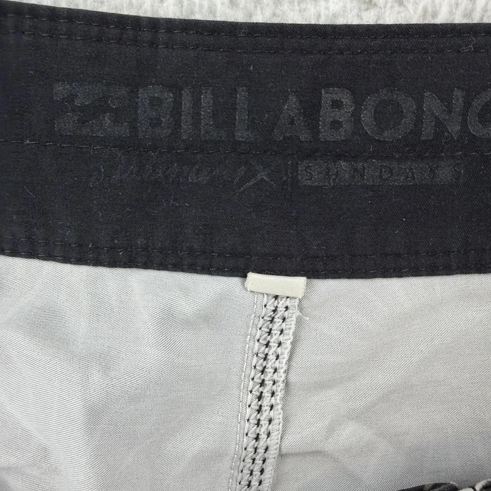 Billabong Board Shorts Mens 32 Black Geometric Sundays Swim Trunks Surf Beach